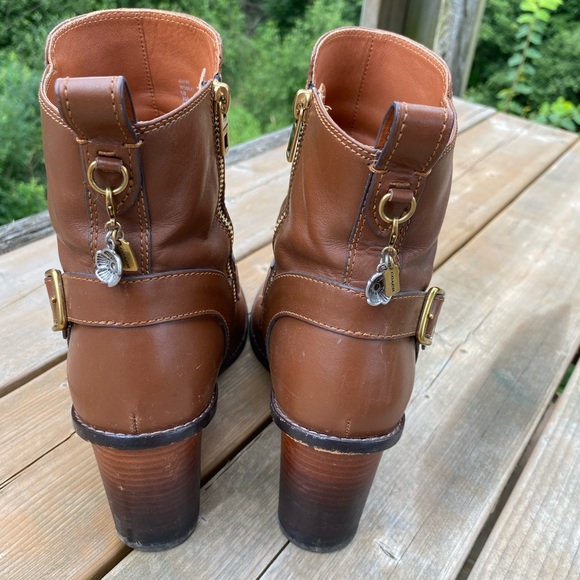 Coach round toe boots - Picture 3 of 7